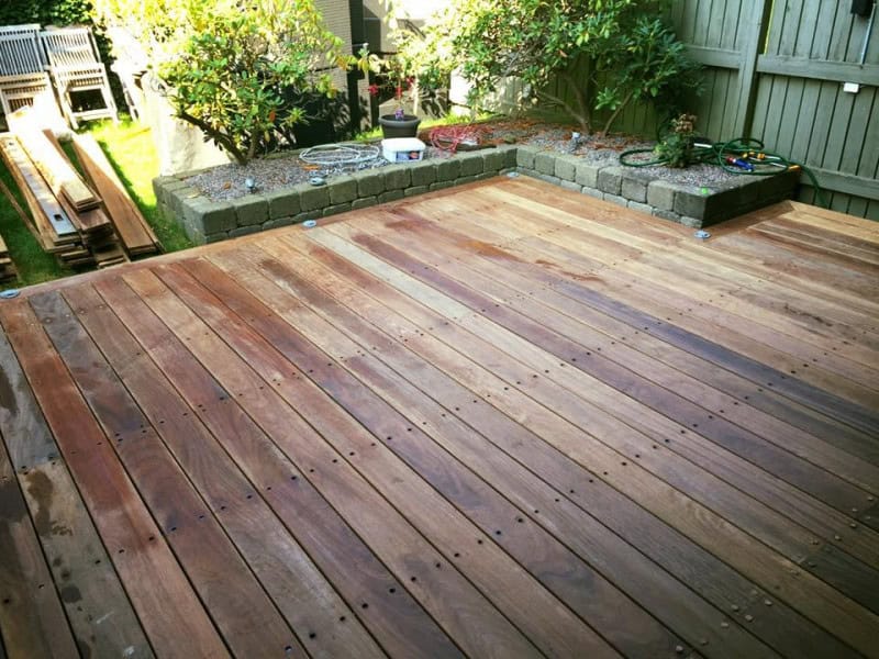 træterrasse i jatoba træ